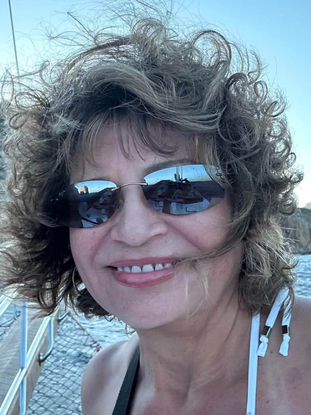 Meet your Posher, Debbie